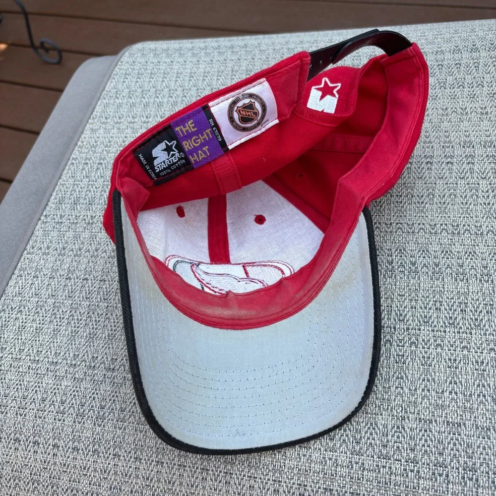 Starter Detroit Red Wings Hat Mens OSFA Red Black Good Snapback NHL Hockey